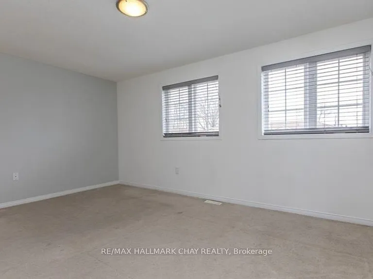 361 Dunsmore Ln — Photo 12