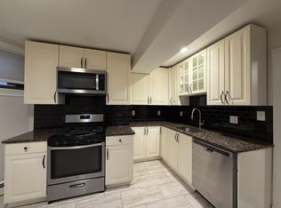 15 Trowbridge St APT 4, Cambridge, MA 02138