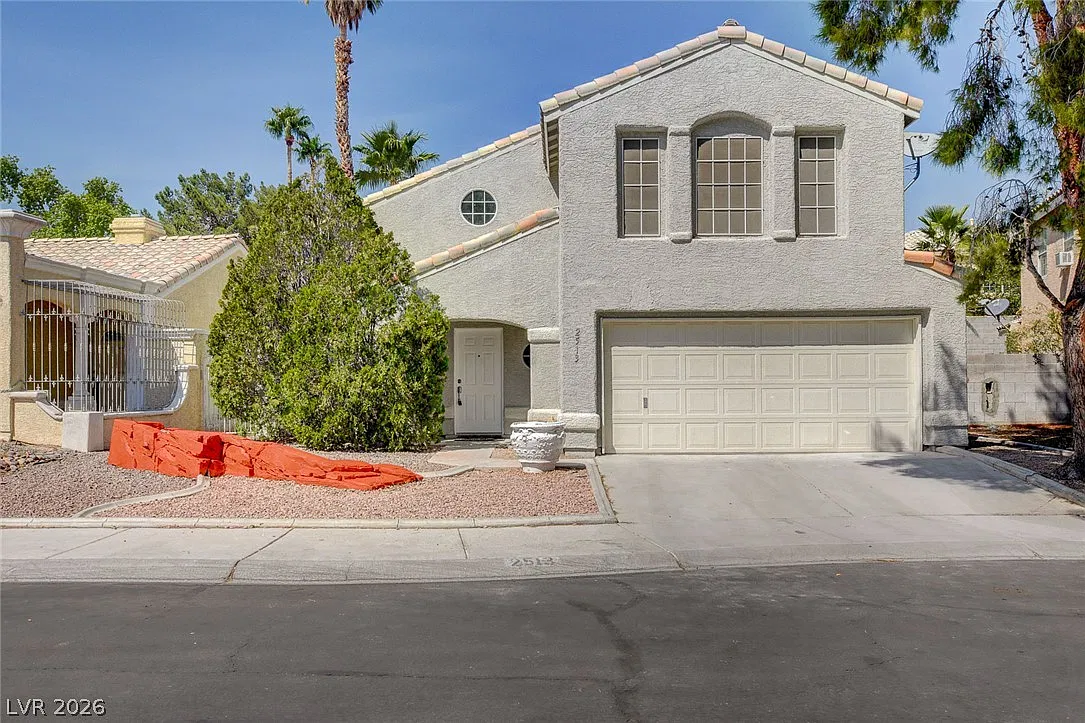 3 bed, 2.5 bath, 1653 sqft, $2,295 — Photo 1