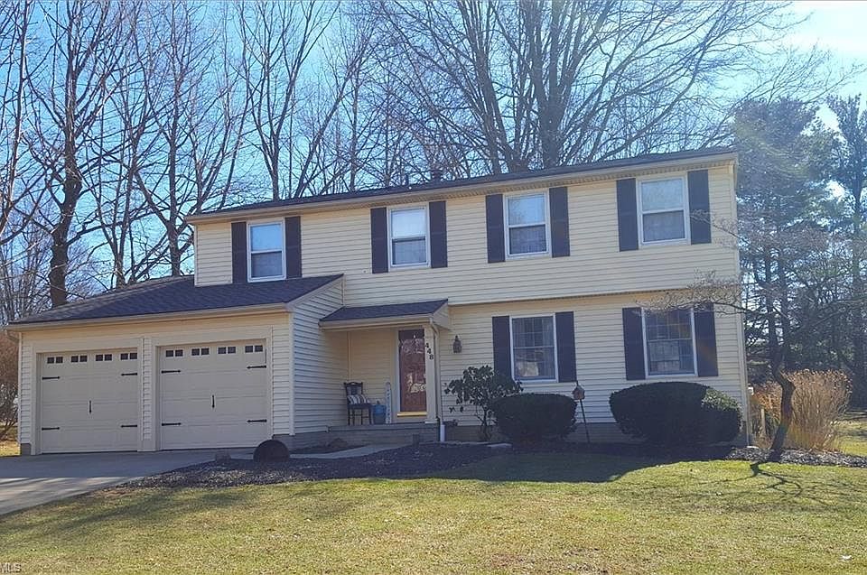 1st image of 448 Honeysuckle Ln