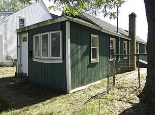 72 Logan St, Warwick, RI 02889