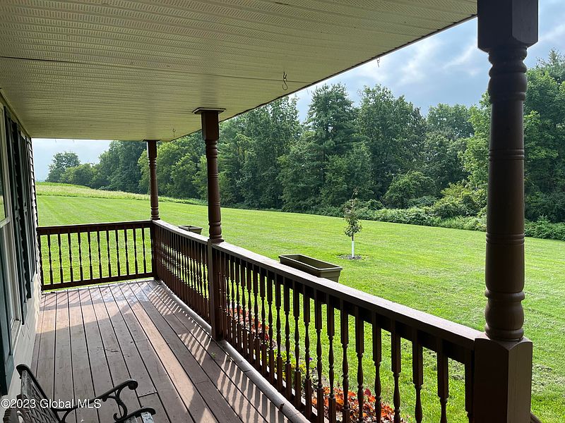 4th image of 214 Veeder Road
