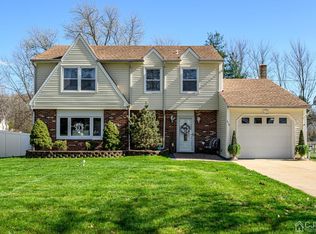 510 Ydv Ham Square Rd, Hamilton, NJ 08691