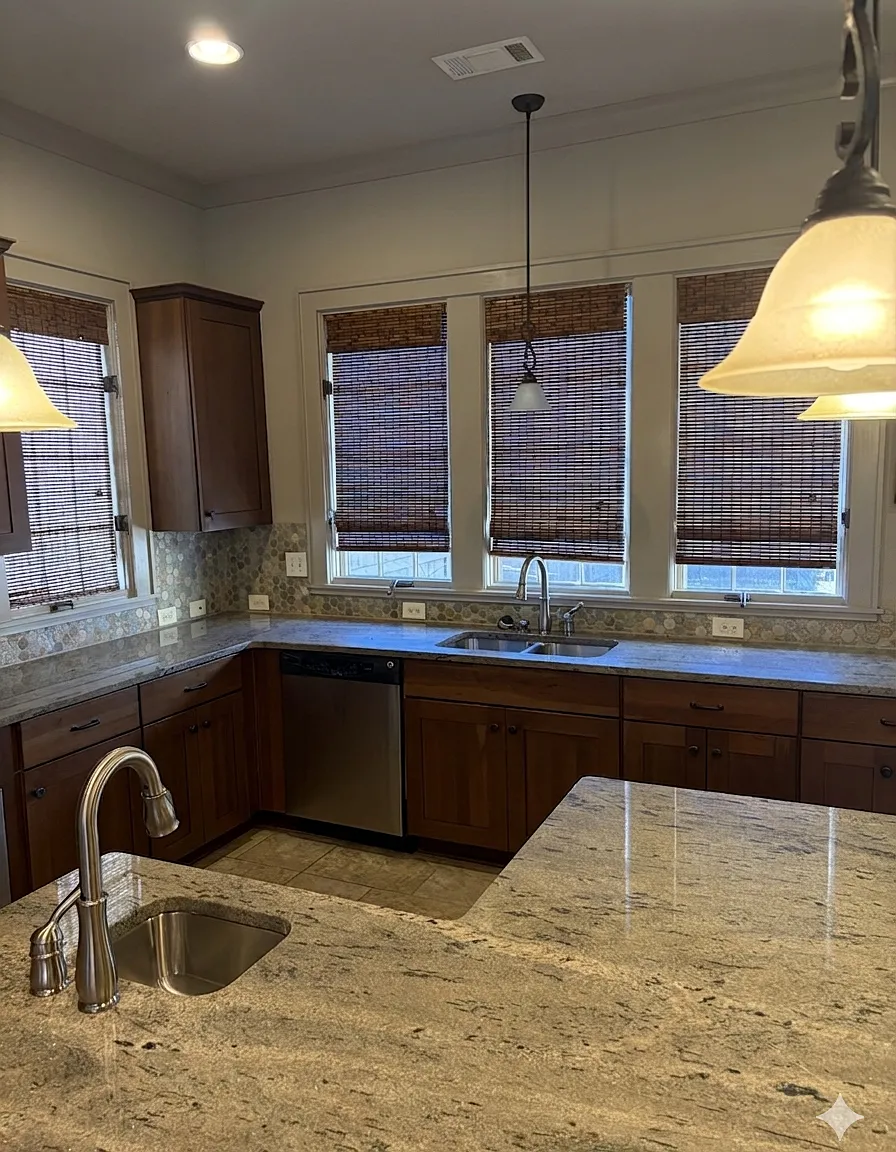 2 bed, 2.5 bath, 2100 sqft, $2,400 — Photo 3