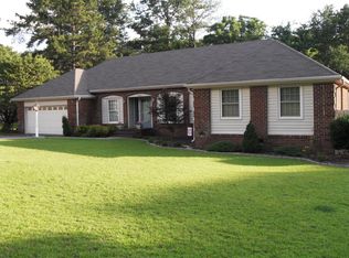 1806 Sandcrest Dr, Rockingham, NC 28379