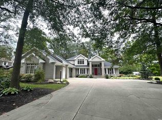514 S Elliott Acres Dr, Muncie, IN 47302