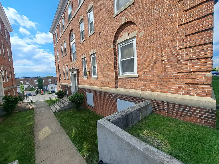245-315 Palisade Ave #275-22 — Photo 13