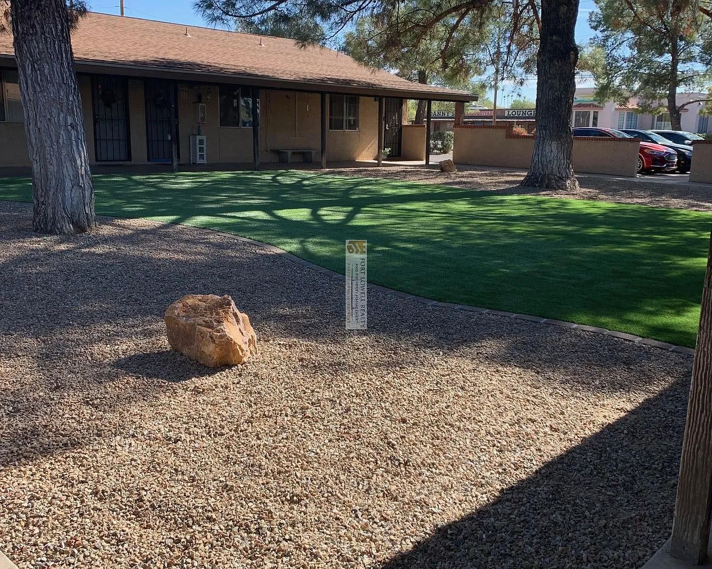 Just remodeled Beautiful small community has a one bedroom one bathroom available! Large Fenced B... — Photo 3