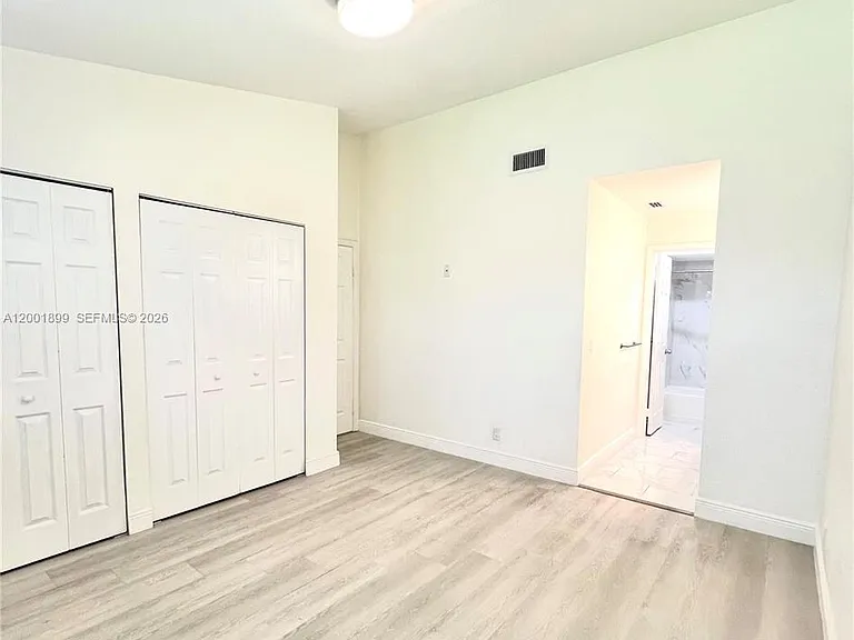 6109 NW 171st St — Photo 13