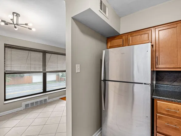 520 N Laclede Station Rd Floor 1, Saint Louis, MO 63119