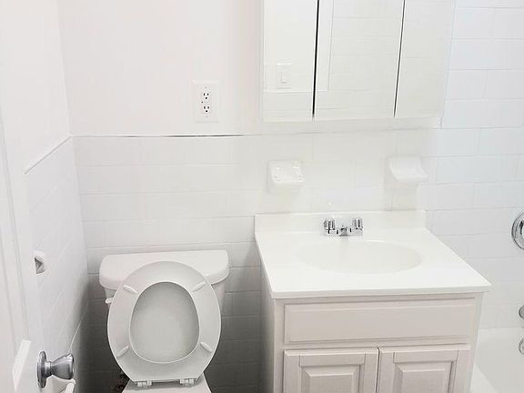 4th image of 1364 Bronx River Ave APT 3D