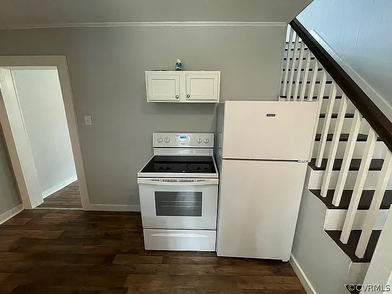 417 N Bridge St — Photo 9
