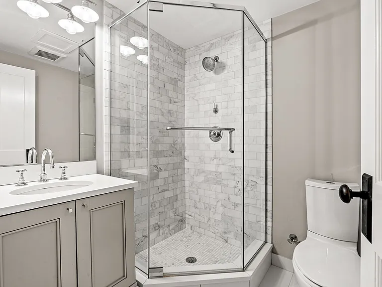 2 Brattle Cir — Photo 31