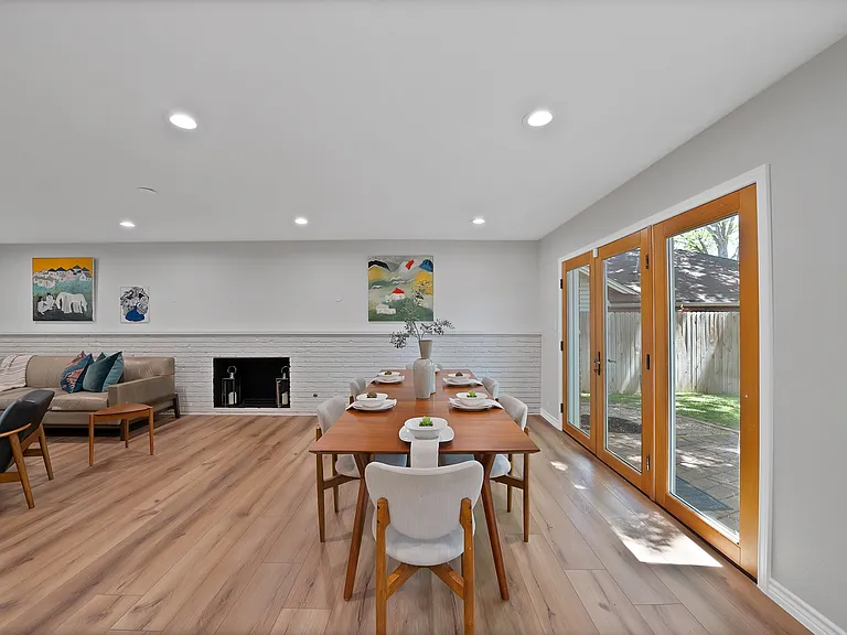 1427 Stagecoach Dr — Photo 17