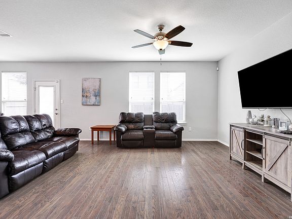 2nd image of 9630 PLEASANTON PL