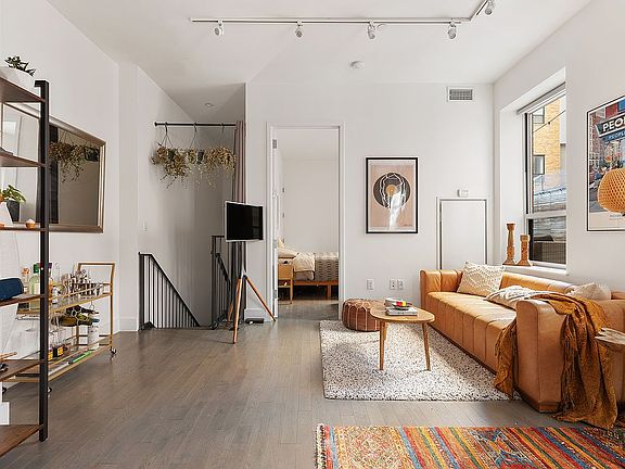 2nd image of 416 W 52nd St APT 225