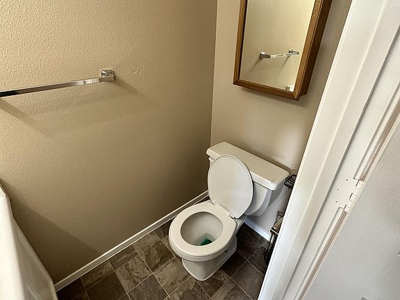 3rd image of 4025 Pheasant Dr Unit 4
