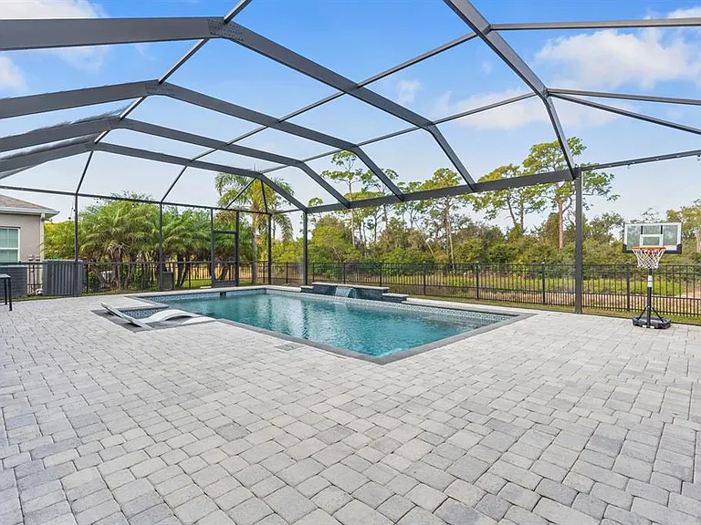 6504 Maiden Sea Dr — Photo 43