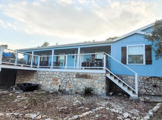 1085 Forest View Dr, Blanco, TX 78606