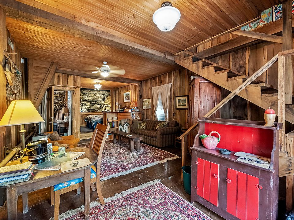 46th image of 1195 Shipman Creek Rd