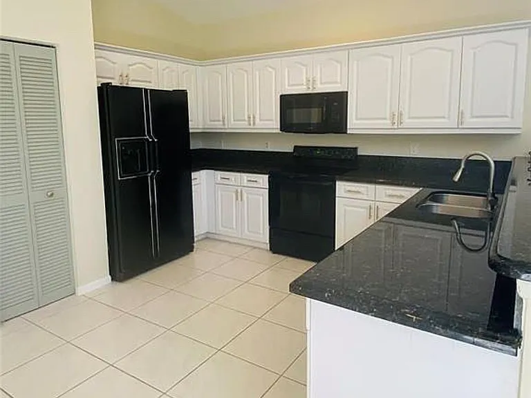 3608 Dunes Vista Dr — Photo 4
