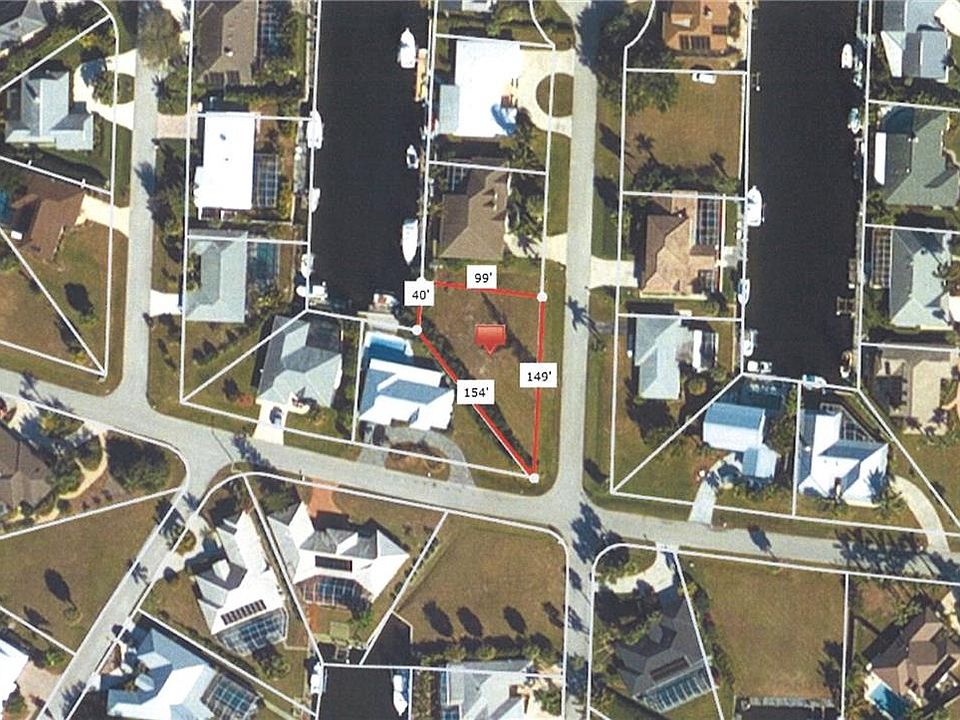 1st image of 123 Queen Catherina Ct
