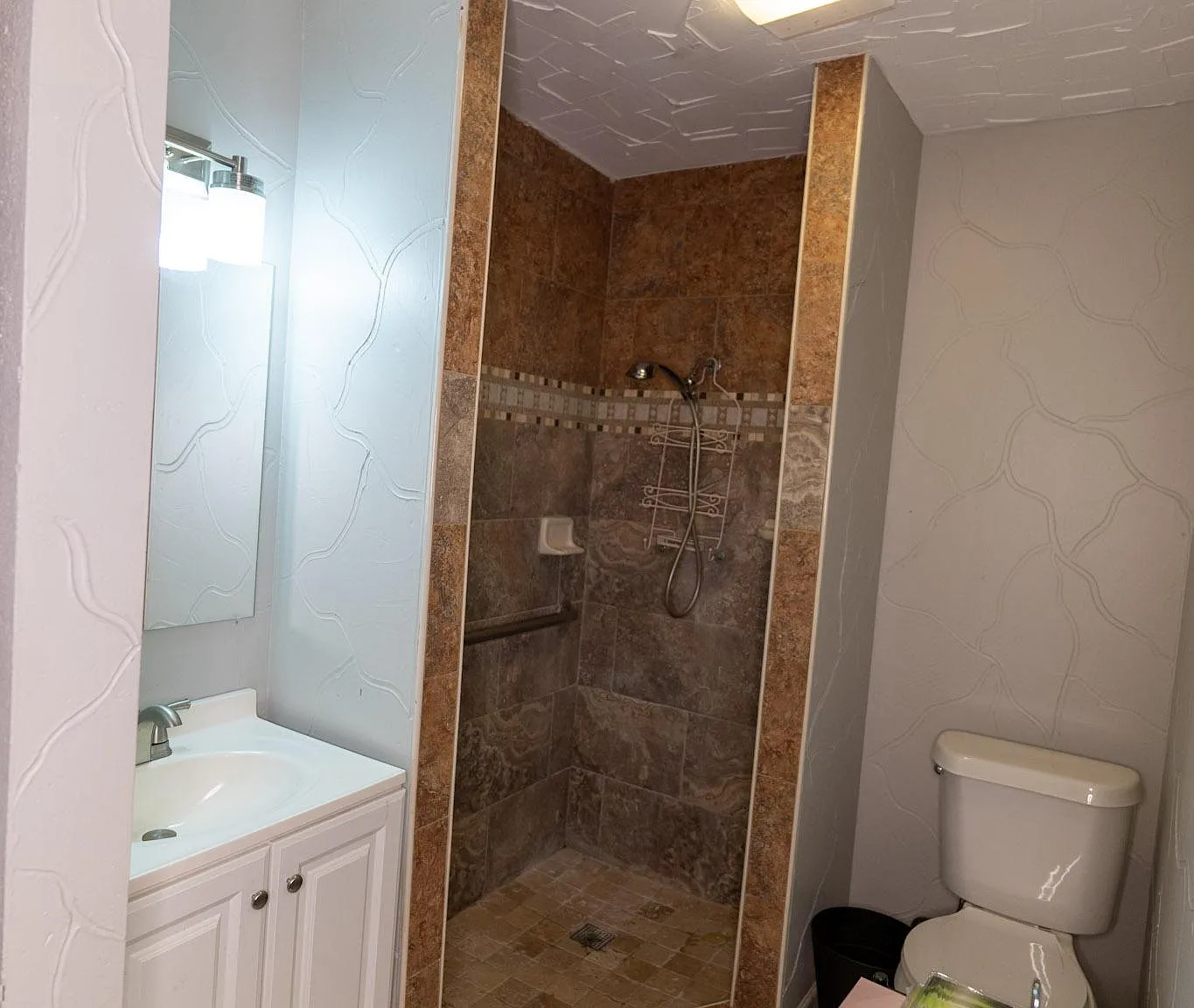 4 bed, 2.5 bath, 1470 sqft, $936 — Photo 4