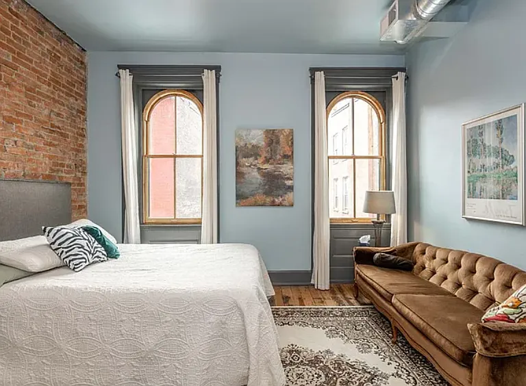 104 W Clifton Ave #2 — Photo 1