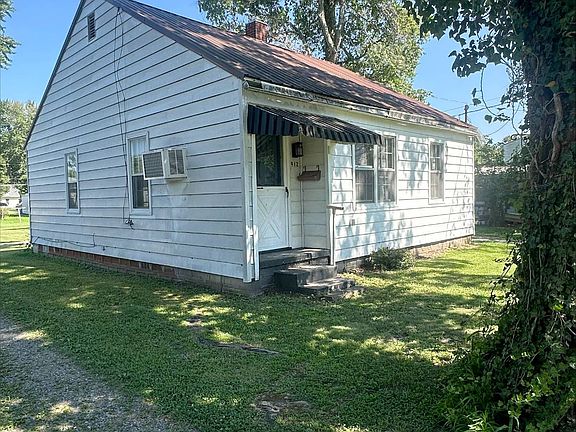 3rd image of 912 George St