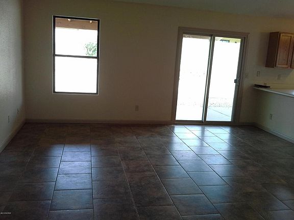 4th image of 8079 S New Abbey Dr