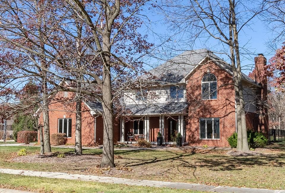 1st image of 30 Grassy Creek Dr