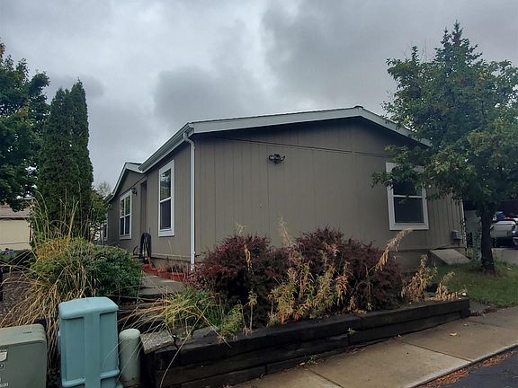 5th image of 119 NW Parkwood Blvd