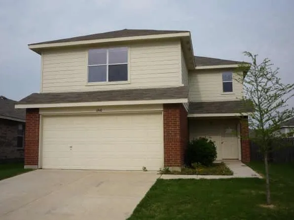 6940 Meadow Way Ln, Fort Worth, TX 76179
