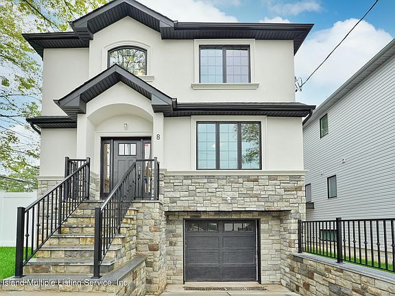 2nd image of 8 Bartlett Ave