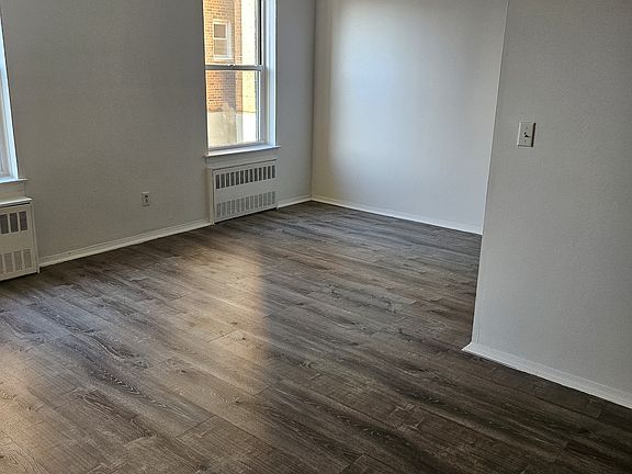 5th image of 44-30 Douglaston Pkwy #7-11