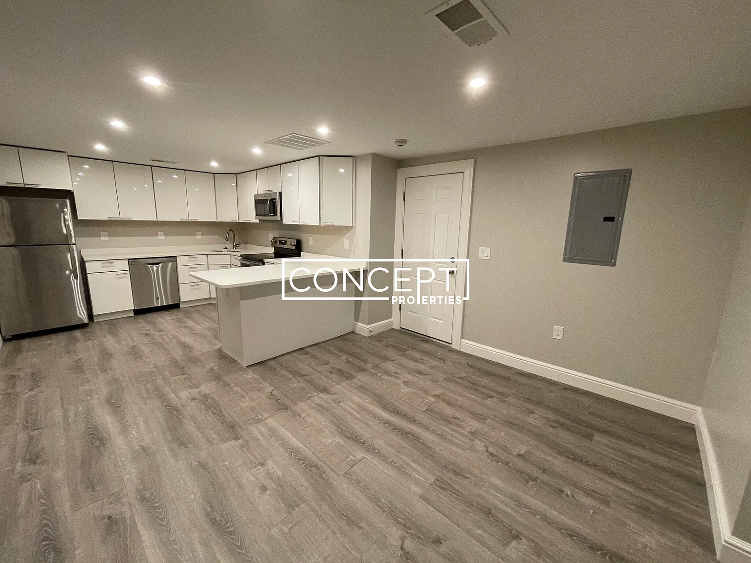 2 bed, $3,300 — Photo 1