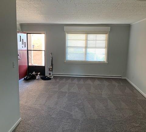 4th image of 228 Monticello Ave APT 5