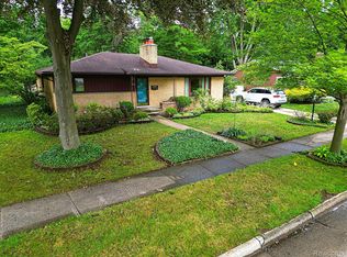 33567 Michele St, Livonia, MI 48150