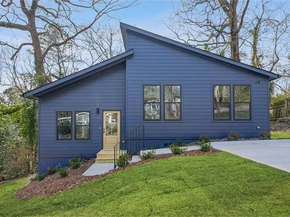 1674 Mary George Ave NW, Atlanta, GA 30318