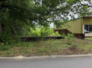 820 W 2nd St #1, Russellville, AR 72801