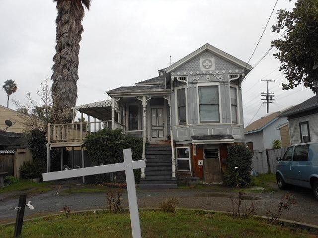 1st image of 615 Maud Ave