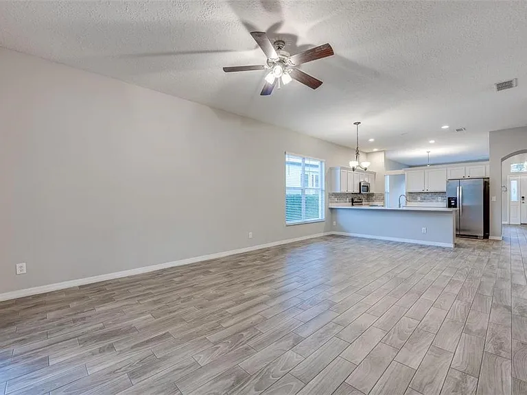 1175 Chessington Cir — Photo 10
