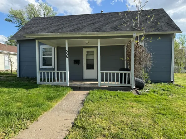 558 W Washington St, Marshall, MO 65340