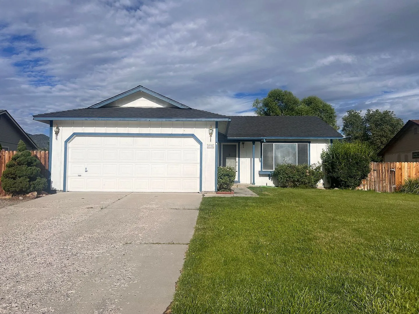 3/2/2 Home in Gardnerville Ranchos — Photo 1