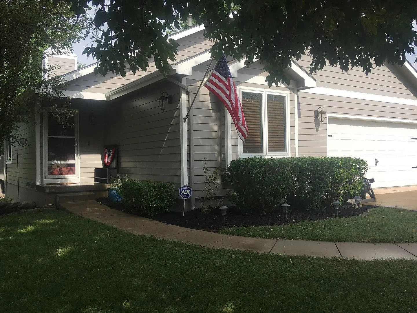 Fantastic Home On The West Side! Fenced Backyard! — Photo 2