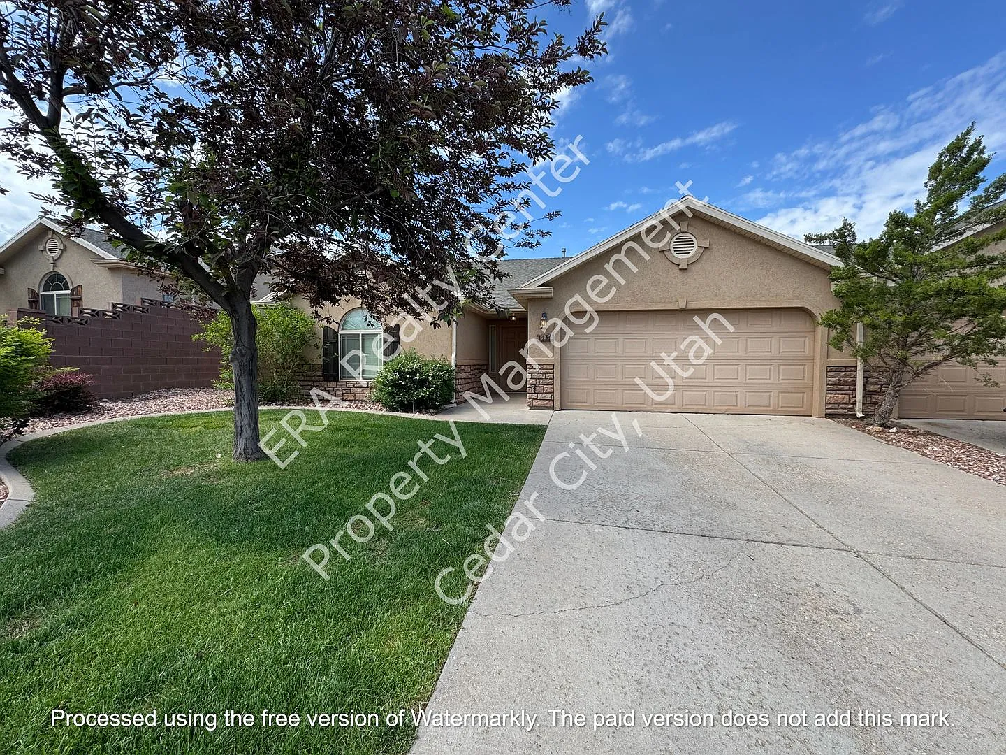 Move-In Discount 3 bed, 2 Bath Twin Home in Southern View — Photo 1