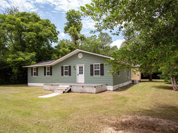 110 Yeomans St, Blackshear, GA 31516