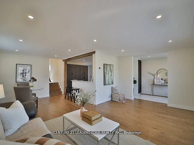 3 Crombie Pl — Photo 15