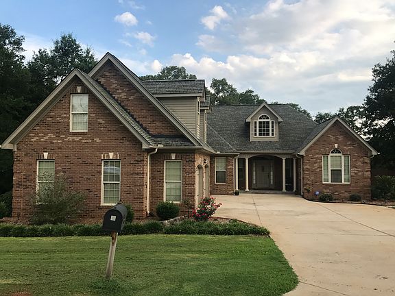 2nd image of 510 Magnolia Creek Ct