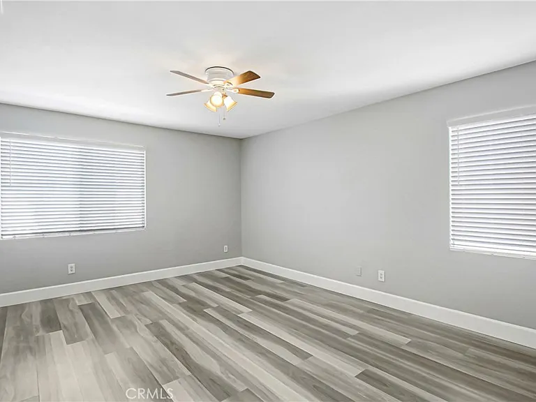 11841 Gage Dr — Photo 13